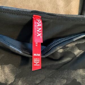 SPANX Dark Camouflage Leggings